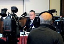 Ladislav Dušek: V terénu máme lékaře ve věku 80 let Ladislav_dusek