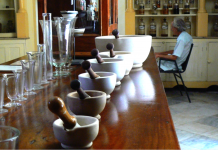 58 odlehlých lékáren dostane bonifikaci až 600 000 Kč. Někteří to kritizují