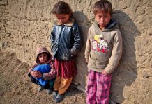 Lidé z vyloučených lokalit umírají o deset let dříve vyloučené lokality