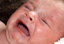 Císařským řezem rodí každá čtvrtá žena v ČR mimimo císařským řezem