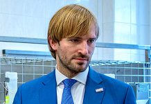 Ministr zdravotnictví odmítl navýšit platy v nemocnicích ministr zdravotnictví Adam Vojtěch