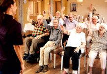 Sociální služby mohou začít žádat o dotace na odměny odmeny