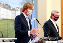 Vláda včera schválila návrh zákona o kompenzacích vlada