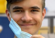 Roušky většina Čechů odloží již prvního července rousky