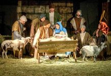 Vláda jako Ježíšek nadělí v prosinci seniorům pět tisíc seniorum