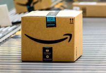 Amazon spustil online lékárnu v indickém Béngalúru amazon