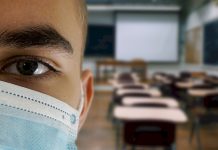 Vláda zváží nouzový stav a zavření středních škol nouzovy_stav