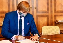 Ministr Adam Vojtěch rezignoval. Kdo přijde místo něj? Adam_Vojtech