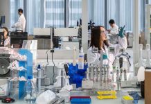 Farmaceutický trh letos opanovaly fúze a akvizice farmaceuticky_trh