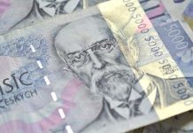 Odměny za povinnou práci dostanou studenti v plné výši praci