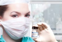 Nemocnice Ostrov bude očkovat proti covidu příští týden proti