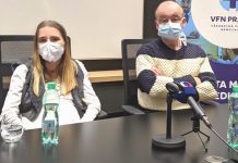 Žena s rekordními 143 dny na umělé plíci je doma zena