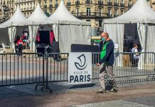 Proti covidu začnou ve Francii očkovat zubaři a veterináři proti_covidu