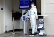 Bezplatné testování na koronavirus stát omezí. Je drahé bezplatne_testovani