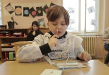 Testování žáků začne příští týden, stírat se budou sami