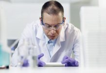 Dotace na sekvenaci vzorků koronaviru zaplatí MZ ČR sekvenaci_vzorku