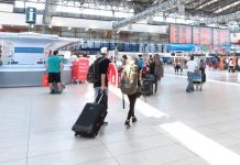 Příjezdový semafor dnes mění podmínky návratu z ciziny prijezdovy_semafor