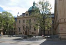 Vláda má rozhodnout o členech dozorčích rad pojišťoven dozorcich_rad