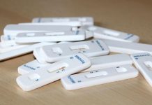 Hrazené testy na covid skončí. Interval očkování je kratší hrazene_testy