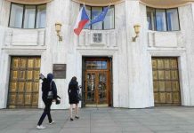 MZ ČR dostane na příští rok 24 mld. Kč, o miliardu navíc miliardu