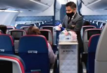 Očkování proti covidu se v USA stává postupně povinné ockovani_proti