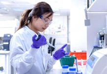 EK a AstraZeneca se dohodly na dodávce všech vakcín AstraZeneca