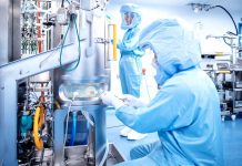 Comirnaty je vhodná i pro děti od pěti let, tvrdí výrobci vakcina_Comirnaty