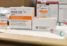 Koktejl protilátek regeneron si cestu k lidem stále hledá regeneron