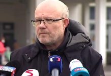 Vlastimil Válek představil první kroky ke zvládnutí covidu valek