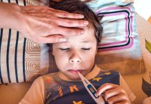 Británií se šíří nový typ žloutenky. Děti zvrací a mají průjem akutni_zloutenky