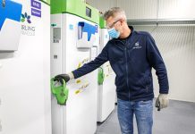 Do Česka dorazilo prvních 130 tisíc vakcín od Novavaxu covidu