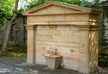 FN Olomouc obnovila dlouhé roky zanedbaný pramen FN