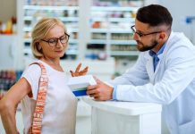 Léky na předpis vydá lékárník i v cizině, ale ne všude na_predpis