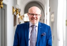 Platba za státní pojištěnce stoupne na cca 1 900 korun statni_pojistence