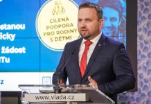 Rodinní pěstouni se opět zapojí do sociálního pojištění socialniho_pojsiteni
