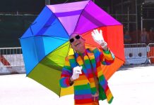 Za nebinární se v ČR považuje víc lidí než ve světě nebinarni