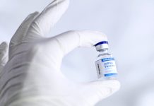 Rezervace běží už i na druhou posilovací dávku proti covidu posilovaci