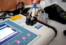 FN Olomouc nově využívá analyzátor mateřského mléka analyzator_materskeho_mleka