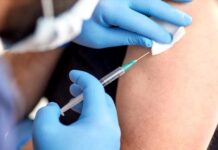 Záškrt ze světa nezmizel. Přeočkování začíná v 25 letech preockovani