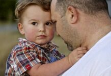 O výchovné k penzi požádalo zhruba 25 tisíc mužů vychovne_a