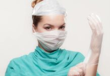 Pacientů s odolnou TBC v ČR přibývá. Lékaři žádají nová centra s_TBC