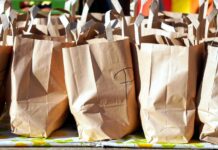 Tlak na výdejny potravin sílí, ale chodí do nich i nepotřební vydejny_potravin