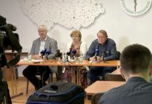 Odbory ministru Válkovi nevěří a jsou v pohotovosti odbory