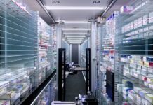 Dr. Max jako první síť v Česku pořídil robota BD Rowa BD_Rowa