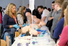 Na lékařskou fakultu v Plzni se hlásí rekordní počet uchazečů v_Plzni