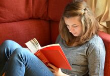 Zdravotní pojištění si studenti hlídají sami, nikoli škola zdravotni