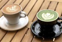 Mimo kávu mysl dobře povzbudí i maté, yaupon a matcha matcha