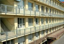 Napětí ve FN Bulovka eskaluje, čeká se na ministra Válka bulovka