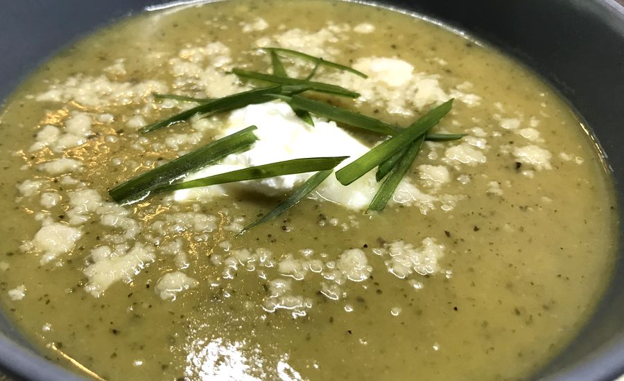Chef Dragan: la zuppa di zucchine italiana è leggera e deliziosa