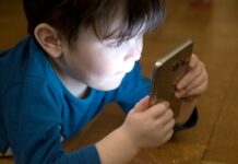 EU chystá opatření proti závislosti na digitálních technologiích   zavislosti